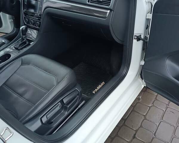 Белый Фольксваген Пассат, объемом двигателя 2 л и пробегом 167 тыс. км за 11700 $, фото 14 на Automoto.ua