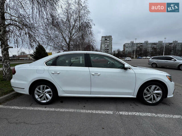 Білий Фольксваген Пассат, об'ємом двигуна 1.98 л та пробігом 134 тис. км за 14500 $, фото 1 на Automoto.ua