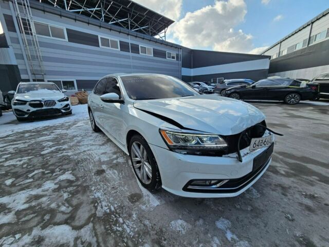 Белый Фольксваген Пассат, объемом двигателя 2 л и пробегом 110 тыс. км за 12700 $, фото 13 на Automoto.ua