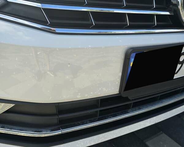 Білий Фольксваген Пассат, об'ємом двигуна 1.98 л та пробігом 127 тис. км за 15300 $, фото 14 на Automoto.ua