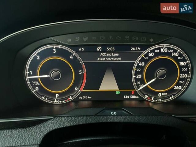 Белый Фольксваген Пассат, объемом двигателя 2 л и пробегом 134 тыс. км за 25500 $, фото 12 на Automoto.ua