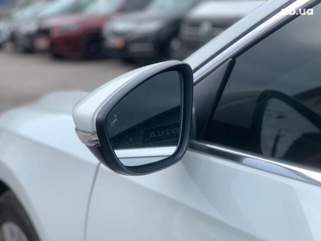 Білий Фольксваген Пассат, об'ємом двигуна 2 л та пробігом 152 тис. км за 16490 $, фото 8 на Automoto.ua