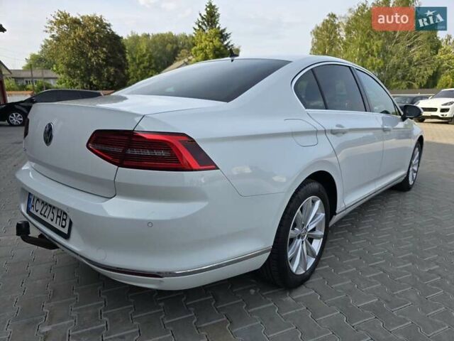 Белый Фольксваген Пассат, объемом двигателя 1.97 л и пробегом 183 тыс. км за 20700 $, фото 25 на Automoto.ua