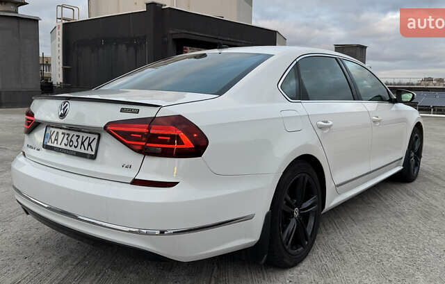 Белый Фольксваген Пассат, объемом двигателя 1.98 л и пробегом 134 тыс. км за 15900 $, фото 5 на Automoto.ua