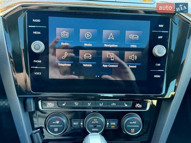 Білий Фольксваген Пассат, об'ємом двигуна 1.97 л та пробігом 99 тис. км за 22800 $, фото 11 на Automoto.ua