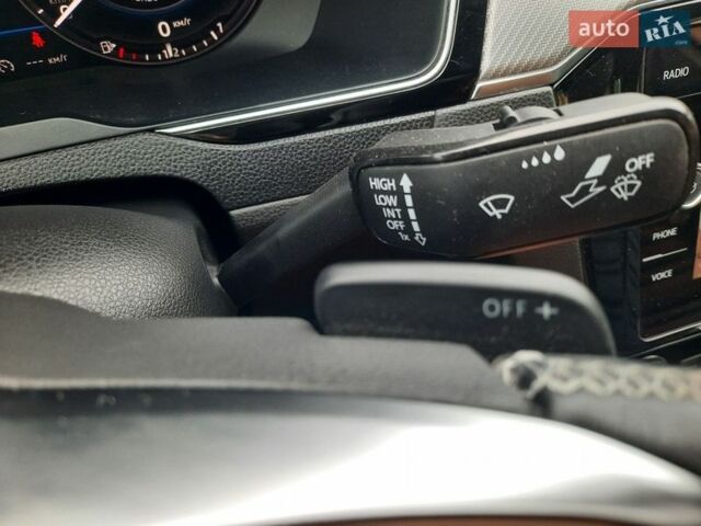 Білий Фольксваген Пассат, об'ємом двигуна 2 л та пробігом 200 тис. км за 21499 $, фото 66 на Automoto.ua