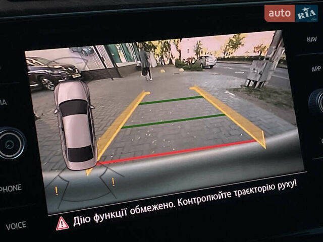 Белый Фольксваген Пассат, объемом двигателя 2 л и пробегом 216 тыс. км за 18999 $, фото 28 на Automoto.ua