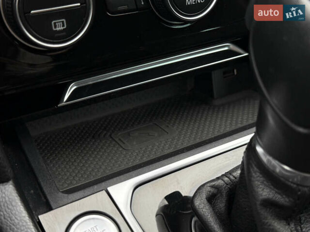 Белый Фольксваген Пассат, объемом двигателя 2 л и пробегом 198 тыс. км за 18950 $, фото 104 на Automoto.ua