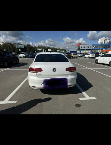 Белый Фольксваген Пассат, объемом двигателя 1.97 л и пробегом 335 тыс. км за 19500 $, фото 9 на Automoto.ua