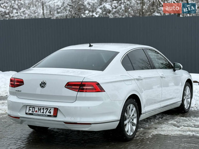 Белый Фольксваген Пассат, объемом двигателя 2 л и пробегом 198 тыс. км за 18950 $, фото 49 на Automoto.ua