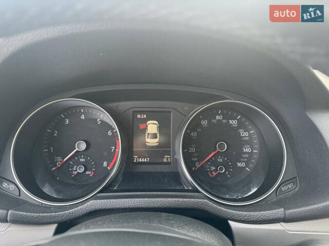 Белый Фольксваген Пассат, объемом двигателя 2 л и пробегом 214 тыс. км за 10800 $, фото 27 на Automoto.ua