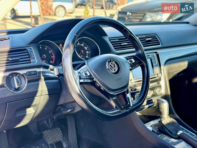 Білий Фольксваген Пассат, об'ємом двигуна 2 л та пробігом 176 тис. км за 12500 $, фото 11 на Automoto.ua