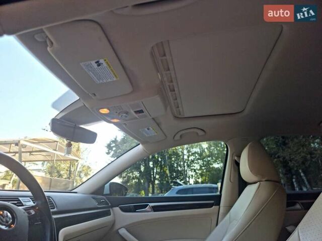 Белый Фольксваген Пассат, объемом двигателя 2 л и пробегом 148 тыс. км за 16700 $, фото 16 на Automoto.ua