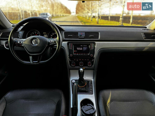 Белый Фольксваген Пассат, объемом двигателя 1.98 л и пробегом 121 тыс. км за 13700 $, фото 7 на Automoto.ua