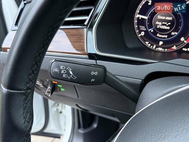 Белый Фольксваген Пассат, объемом двигателя 1.97 л и пробегом 98 тыс. км за 21500 $, фото 40 на Automoto.ua