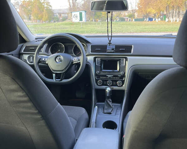 Белый Фольксваген Пассат, объемом двигателя 2 л и пробегом 132 тыс. км за 13200 $, фото 39 на Automoto.ua