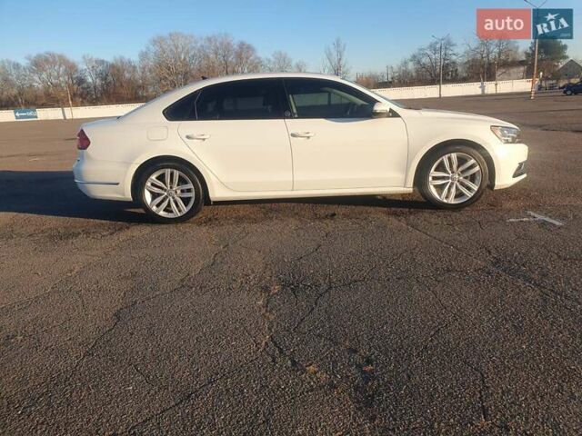 Белый Фольксваген Пассат, объемом двигателя 1.98 л и пробегом 156 тыс. км за 14699 $, фото 15 на Automoto.ua