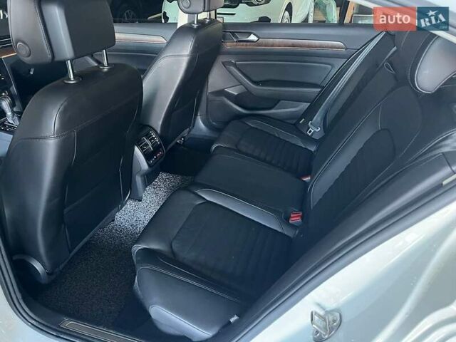 Белый Фольксваген Пассат, объемом двигателя 2 л и пробегом 134 тыс. км за 25500 $, фото 19 на Automoto.ua