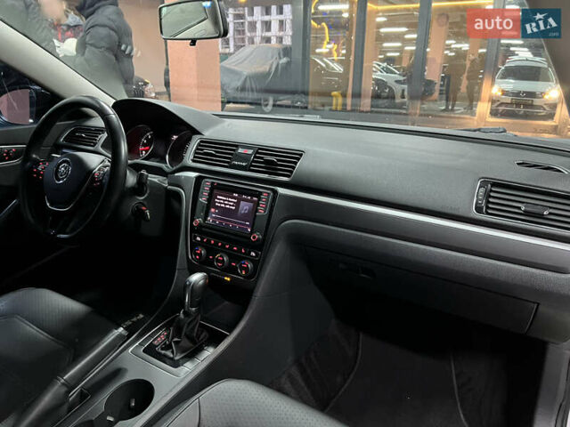 Білий Фольксваген Пассат, об'ємом двигуна 1.98 л та пробігом 143 тис. км за 12900 $, фото 43 на Automoto.ua