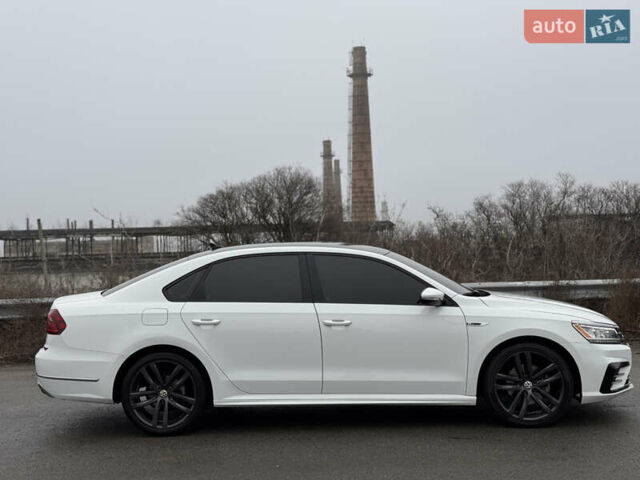 Белый Фольксваген Пассат, объемом двигателя 2 л и пробегом 117 тыс. км за 15200 $, фото 6 на Automoto.ua