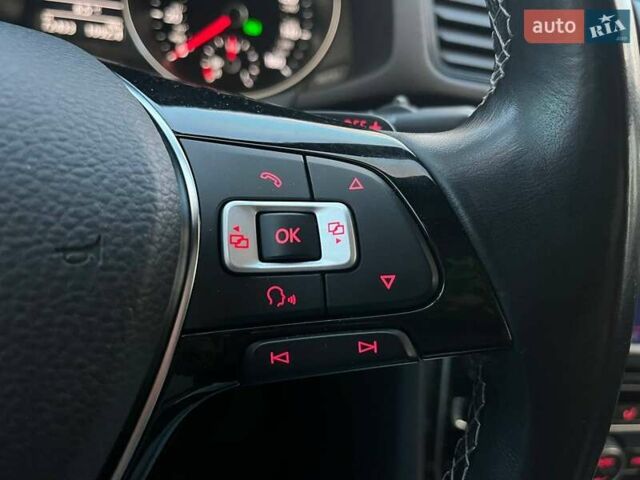 Білий Фольксваген Пассат, об'ємом двигуна 3.6 л та пробігом 72 тис. км за 17490 $, фото 23 на Automoto.ua