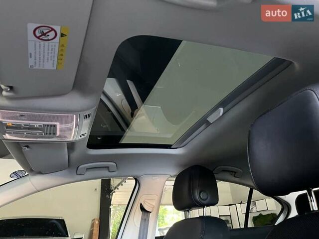 Белый Фольксваген Пассат, объемом двигателя 2 л и пробегом 134 тыс. км за 25500 $, фото 16 на Automoto.ua