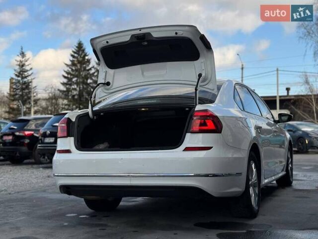 Белый Фольксваген Пассат, объемом двигателя 2 л и пробегом 90 тыс. км за 12800 $, фото 23 на Automoto.ua