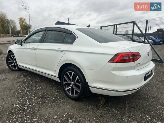 Белый Фольксваген Пассат, объемом двигателя 2 л и пробегом 120 тыс. км за 22000 $, фото 4 на Automoto.ua