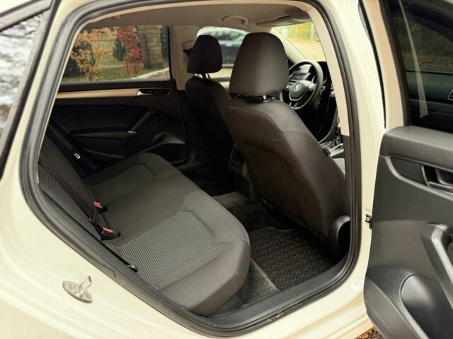 Белый Фольксваген Пассат, объемом двигателя 2 л и пробегом 167 тыс. км за 12900 $, фото 14 на Automoto.ua