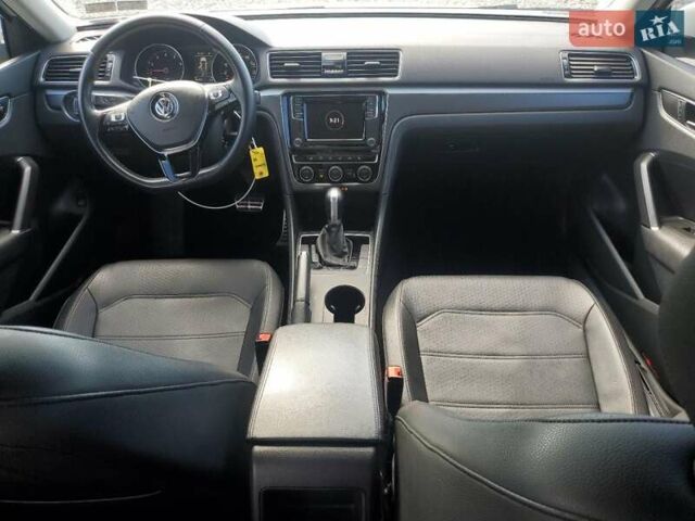 Белый Фольксваген Пассат, объемом двигателя 0 л и пробегом 73 тыс. км за 2500 $, фото 7 на Automoto.ua