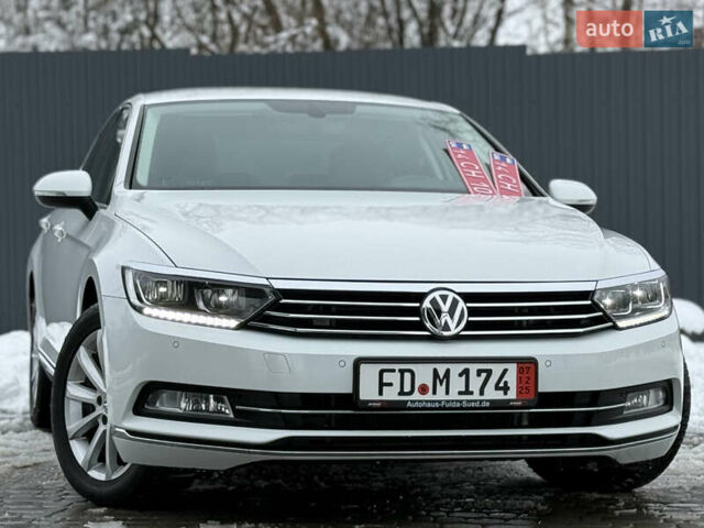 Белый Фольксваген Пассат, объемом двигателя 2 л и пробегом 198 тыс. км за 18950 $, фото 30 на Automoto.ua
