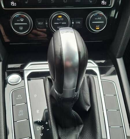 Белый Фольксваген Пассат, объемом двигателя 1.97 л и пробегом 217 тыс. км за 24600 $, фото 19 на Automoto.ua