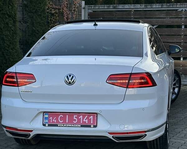 Білий Фольксваген Пассат, об'ємом двигуна 1.97 л та пробігом 208 тис. км за 22550 $, фото 66 на Automoto.ua