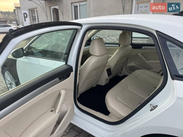 Белый Фольксваген Пассат, объемом двигателя 2 л и пробегом 214 тыс. км за 10800 $, фото 30 на Automoto.ua