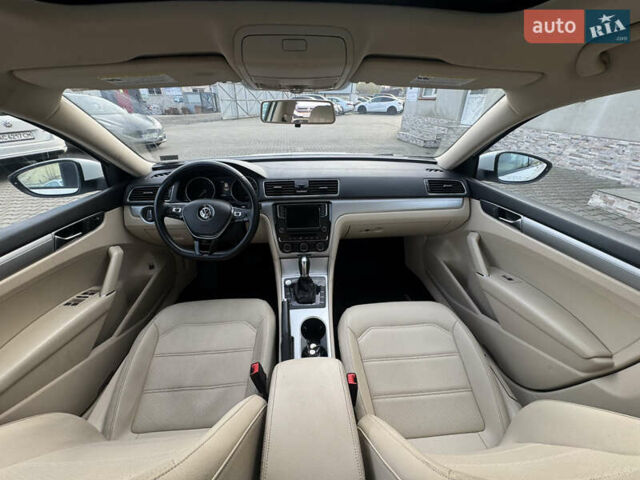 Белый Фольксваген Пассат, объемом двигателя 2 л и пробегом 214 тыс. км за 10800 $, фото 22 на Automoto.ua