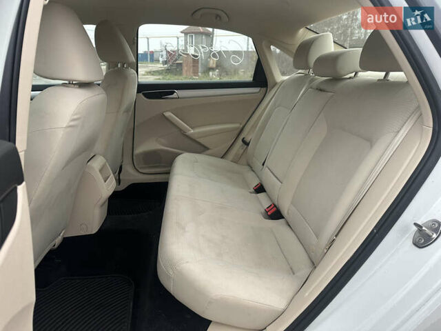Білий Фольксваген Пассат, об'ємом двигуна 2 л та пробігом 147 тис. км за 8600 $, фото 14 на Automoto.ua