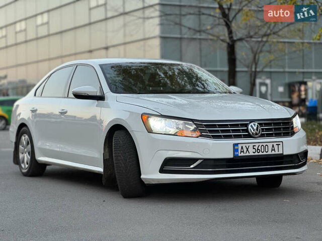 Фольксваген Пассат 2018 в Харькове на Automoto.ua Белый Фольксваген Пассат, объемом двигателя 2 л и пробегом 90 тыс. км за 17500 $, фото 2 на Automoto.ua