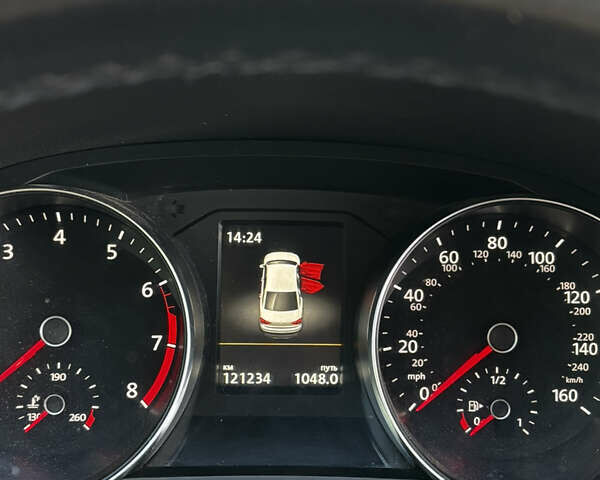 Белый Фольксваген Пассат, объемом двигателя 1.98 л и пробегом 121 тыс. км за 13700 $, фото 9 на Automoto.ua