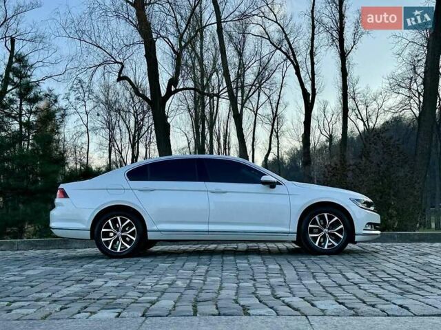 Білий Фольксваген Пассат, об'ємом двигуна 1.8 л та пробігом 170 тис. км за 17500 $, фото 27 на Automoto.ua