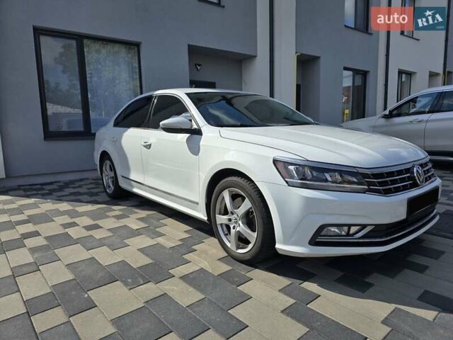 Білий Фольксваген Пассат, об'ємом двигуна 1.98 л та пробігом 127 тис. км за 15300 $, фото 3 на Automoto.ua