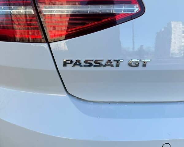 Білий Фольксваген Пассат, об'ємом двигуна 1.97 л та пробігом 99 тис. км за 22800 $, фото 8 на Automoto.ua