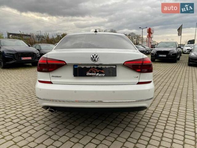 Білий Фольксваген Пассат, об'ємом двигуна 2 л та пробігом 73 тис. км за 17900 $, фото 5 на Automoto.ua