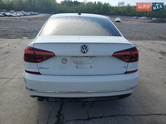 Белый Фольксваген Пассат, объемом двигателя 0 л и пробегом 73 тыс. км за 2500 $, фото 5 на Automoto.ua