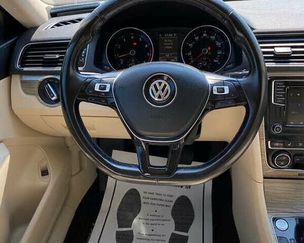 Белый Фольксваген Пассат, объемом двигателя 2 л и пробегом 98 тыс. км за 2800 $, фото 14 на Automoto.ua