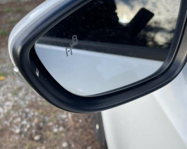 Белый Фольксваген Пассат, объемом двигателя 2 л и пробегом 132 тыс. км за 13200 $, фото 42 на Automoto.ua