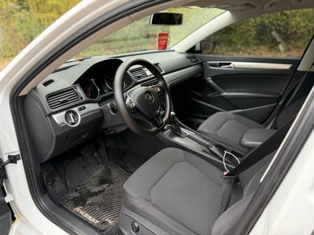 Белый Фольксваген Пассат, объемом двигателя 2 л и пробегом 167 тыс. км за 12900 $, фото 15 на Automoto.ua