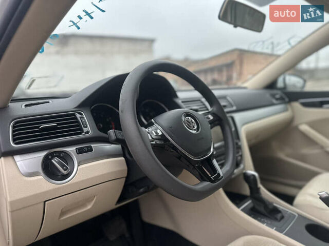 Білий Фольксваген Пассат, об'ємом двигуна 2 л та пробігом 147 тис. км за 8600 $, фото 8 на Automoto.ua