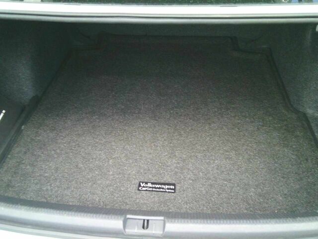 Белый Фольксваген Пассат, объемом двигателя 2 л и пробегом 222 тыс. км за 13900 $, фото 13 на Automoto.ua