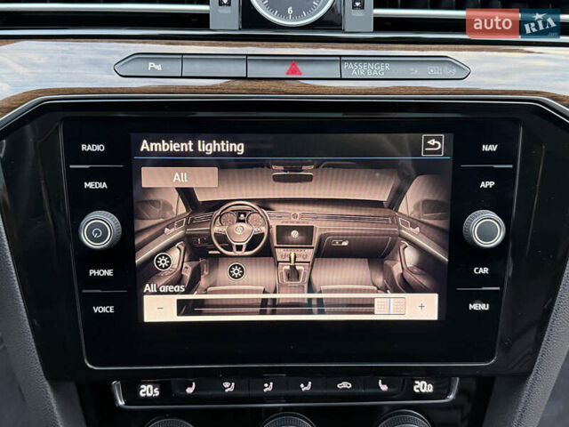 Белый Фольксваген Пассат, объемом двигателя 1.97 л и пробегом 98 тыс. км за 21500 $, фото 50 на Automoto.ua