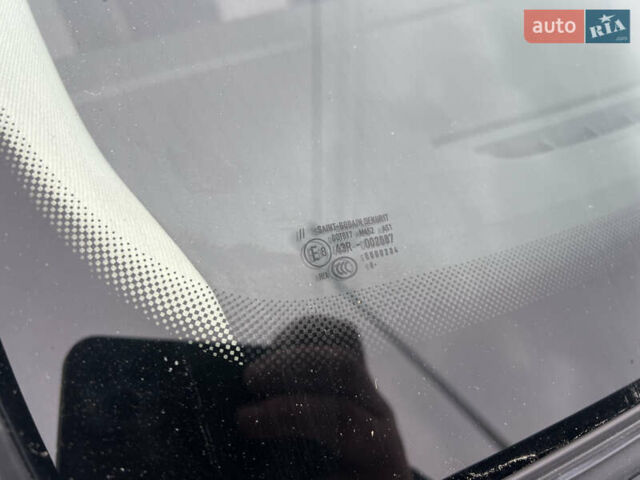 Белый Фольксваген Пассат, объемом двигателя 2 л и пробегом 120 тыс. км за 22000 $, фото 8 на Automoto.ua